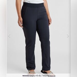 Title Nine Clamberista Pant Women 10 Gray PullOn Stretch Hike Climb Outdoor Trek